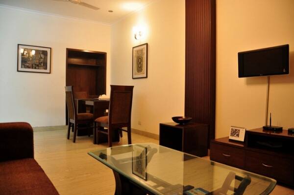 2BHK Apartment Hauz Khas, New Delhi 3